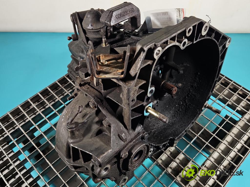 Alfa romeo 156 1.9 jtd 140 HP manual 103 kW 1910 cm3 4- prevodovka stupeň,rýchlosť manual 46433289