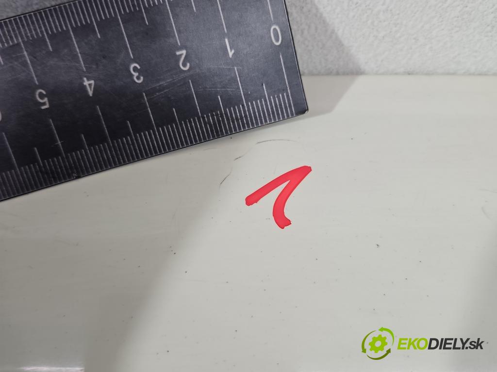 Peugeot 207 1.6 hdi 109 hp manual 80 kW 1560 cm3 2- zadní kufrové dveře  (Zadní kapoty)