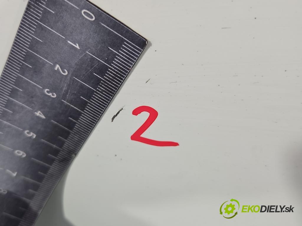 Peugeot 207 1.6 hdi 109 hp manual 80 kW 1560 cm3 2- zadní kufrové dveře  (Zadní kapoty)