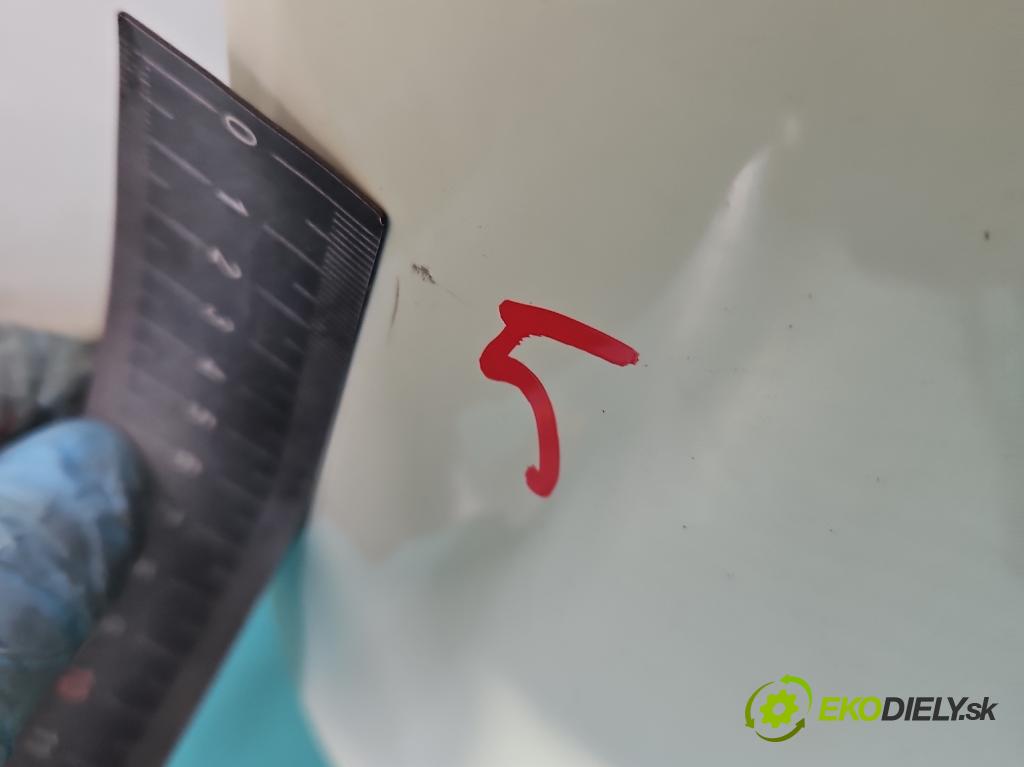 Peugeot 207 1.6 hdi 109 hp manual 80 kW 1560 cm3 2- zadní kufrové dveře  (Zadní kapoty)