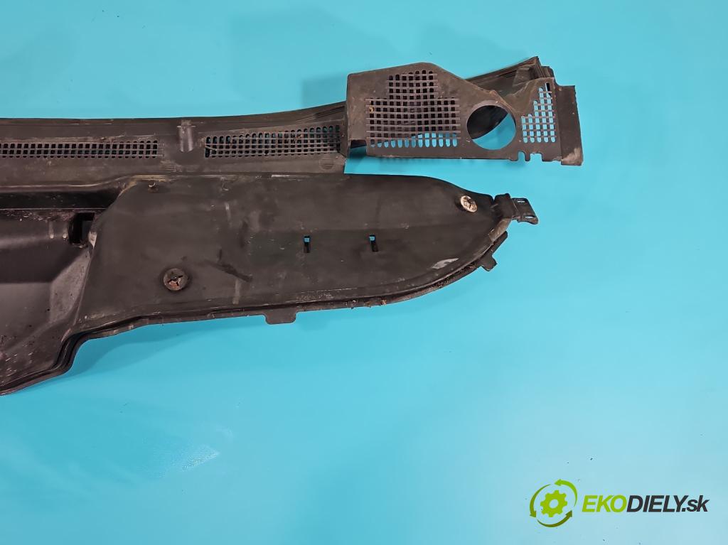 Opel Meriva A 2002-2010 1.6 16V 101 HP manual 74 kW 1598 cm3 5- torpédo  (Torpéda)