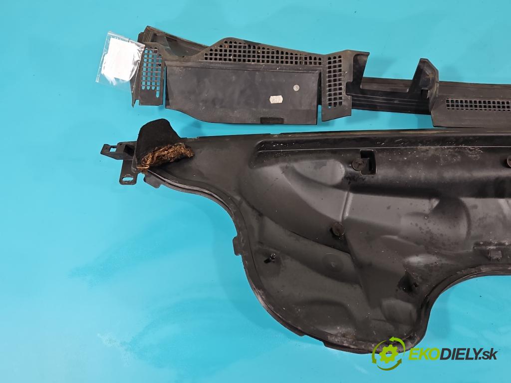 Opel Meriva A 2002-2010 1.6 16V 101 HP manual 74 kW 1598 cm3 5- torpédo  (Torpéda)