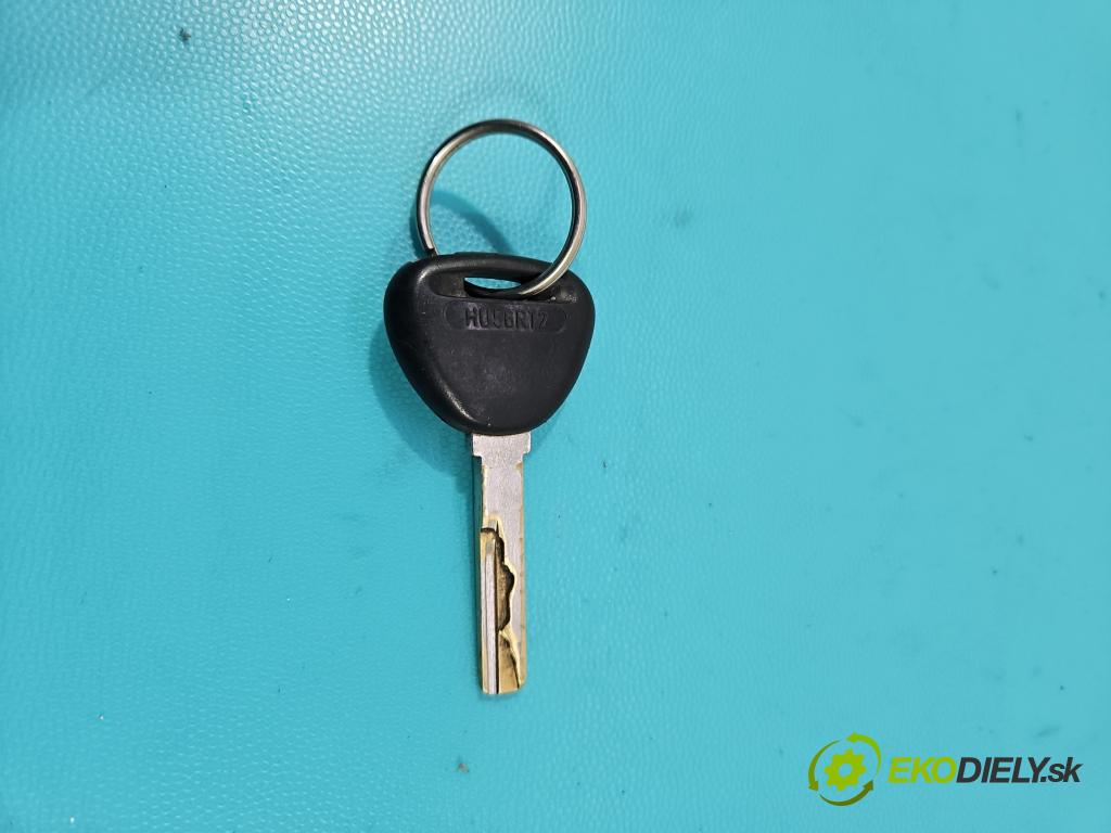 Mitsubishi Space star 1.3 16V 82 HP manual 60 kW 1299 cm3 5- Spínačka  (Spínacie skrinky a kľúče)