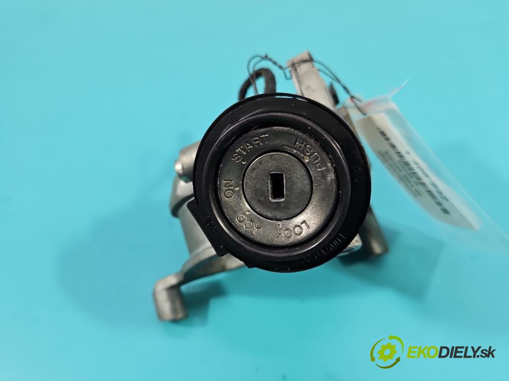 Mitsubishi Space star 1.3 16V 82 HP manual 60 kW 1299 cm3 5- Spínačka  (Spínacie skrinky a kľúče)