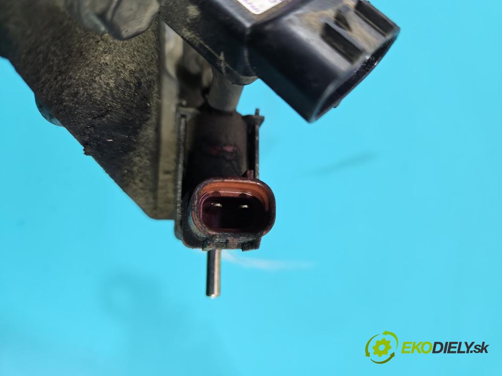 Toyota Corolla E12 2001-2009 2.0 D4D 90 HP manual 66 kW 1995 cm3 5- ventil podtlaku 89421-20210 (Ventily)