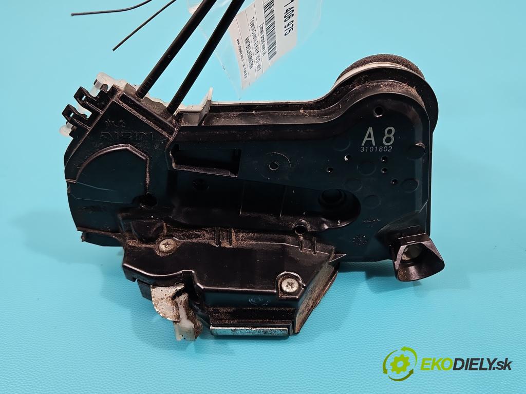 Toyota Corolla E16/E18  2013-2019 1.6 16V 132 hp manual 97 kW 1598 cm3 4- zámek přední levý A83101802