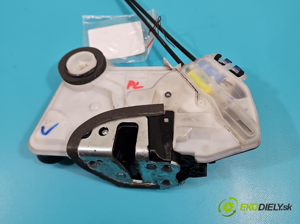 Toyota Corolla E16/E18  2013-2019 1.6 16V 132 hp manual 97 kW 1598 cm3 4- zámek přední levý A83101802