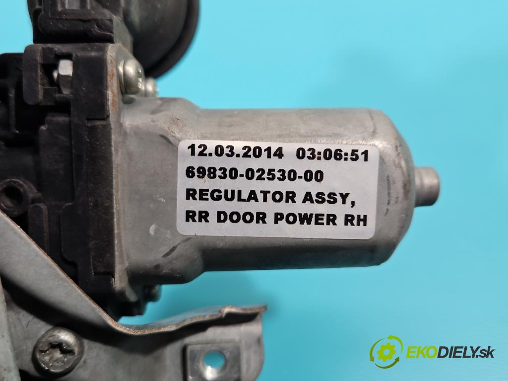 Toyota Corolla E16/E18  2013-2019 1.6 16V 132 hp manual 97 kW 1598 cm3 4- mechanismus stahování zadní pravý 85720-0D120