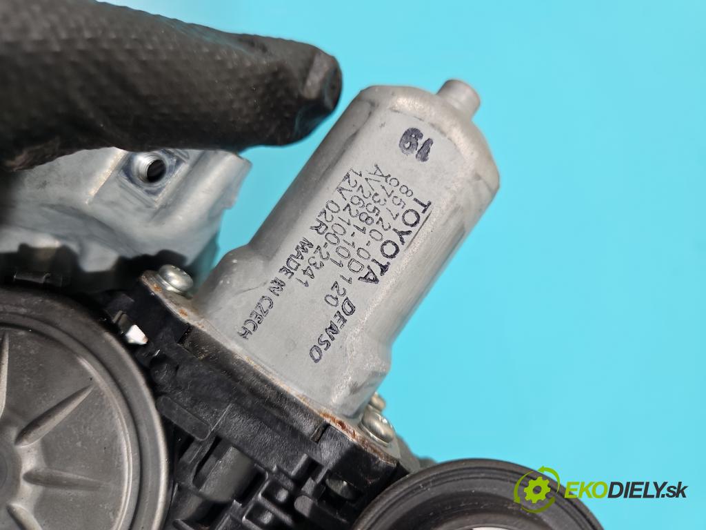 Toyota Corolla E16/E18  2013-2019 1.6 16V 132 hp manual 97 kW 1598 cm3 4- mechanismus stahování zadní pravý 85720-0D120