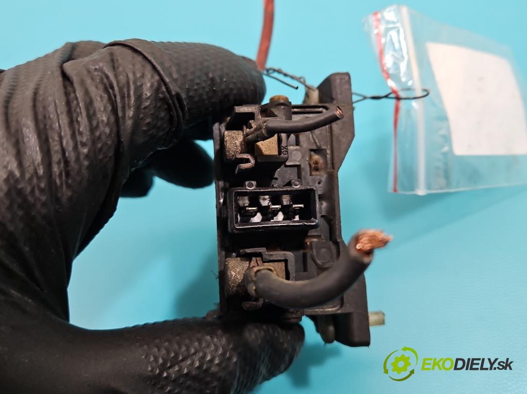 Vw Golf III 1991-1998 1.9 tdi 90 HP manual 66 kW 1896 cm3 3- Relé: svíčky: zařicích:  (Relé)