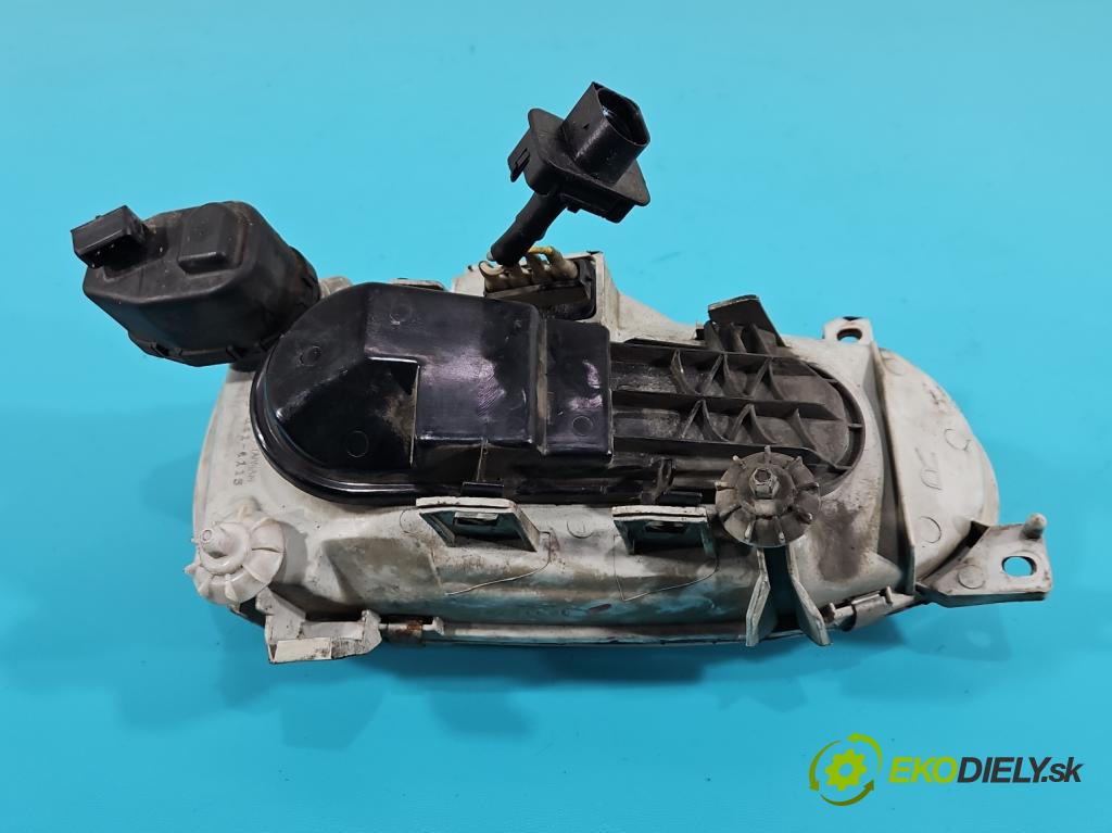 Vw Golf III 1991-1998 1.9 tdi 90 HP manual 66 kW 1896 cm3 3- Reflektor: pravý  (Pravé)