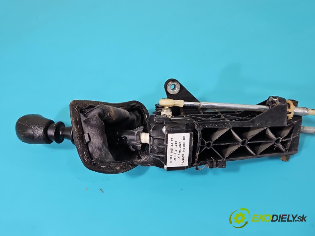 Vw Crafter 2006-2016 2.5 tdi 109 HP manual 80 kW 2461 cm3 5- Páka: Změny: stupeň,rýchlosť A9062603309 (Rýchlostná páka (kulisa))