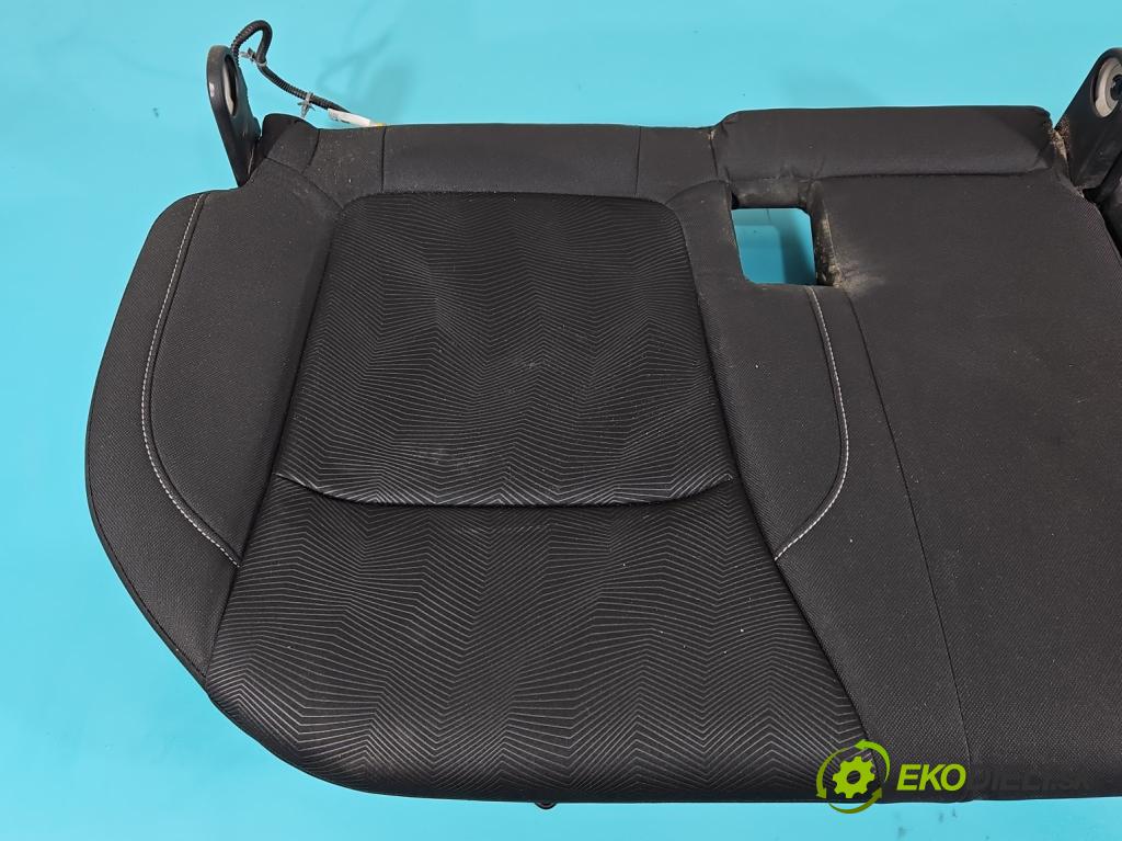 Isuzu D-Max III 2019- 1.9 DDI: 163 HP manual 120 kW 1898 cm3 5- Pohovka: zadné  (Sedačky, sedadlá)