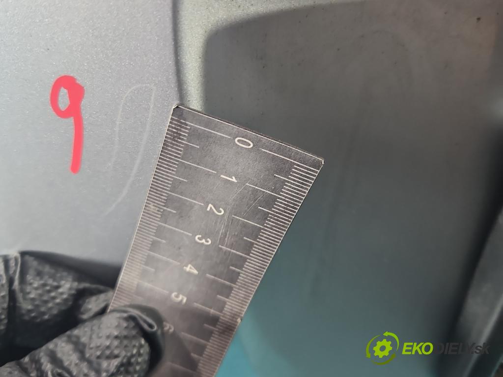 Renault Laguna II 2001-2007 2.0 T 170 hp manual 125 kW 1998 cm3 5- zadní kufrové dveře  (Zadní kapoty)