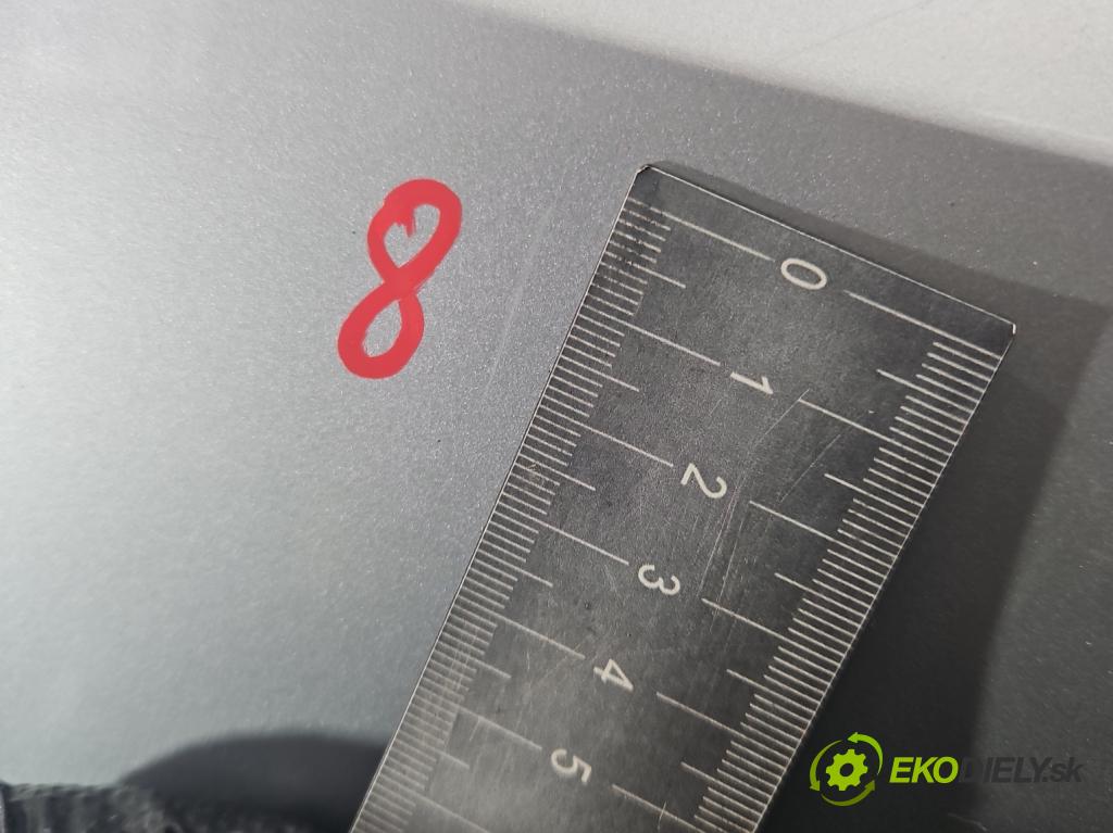 Renault Laguna II 2001-2007 2.0 T 170 hp manual 125 kW 1998 cm3 5- zadní kufrové dveře  (Zadní kapoty)