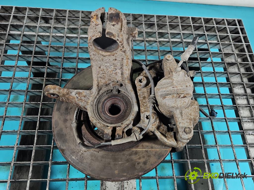 Peugeot 207 1.6 hdi 109 HP manual 80 kW 1560 cm3 2- náboj ľavé  (Náboje)