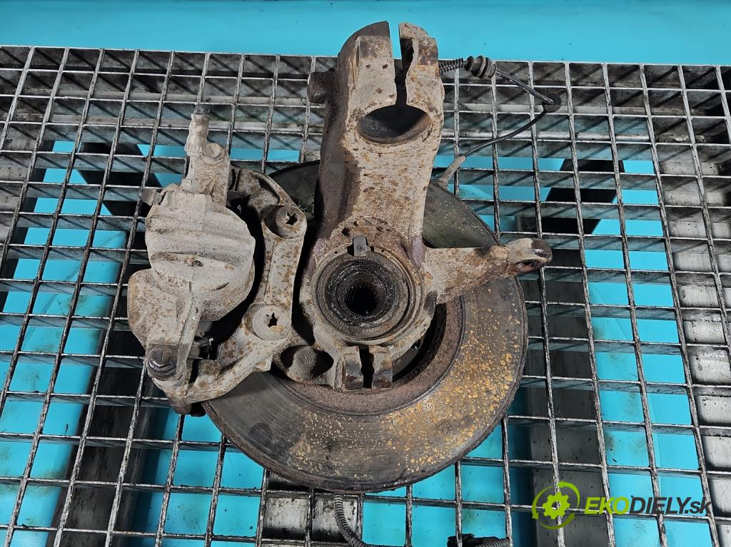 Peugeot 207 1.6 hdi 109 HP manual 80 kW 1560 cm3 2- náboj pravé  (Náboje)