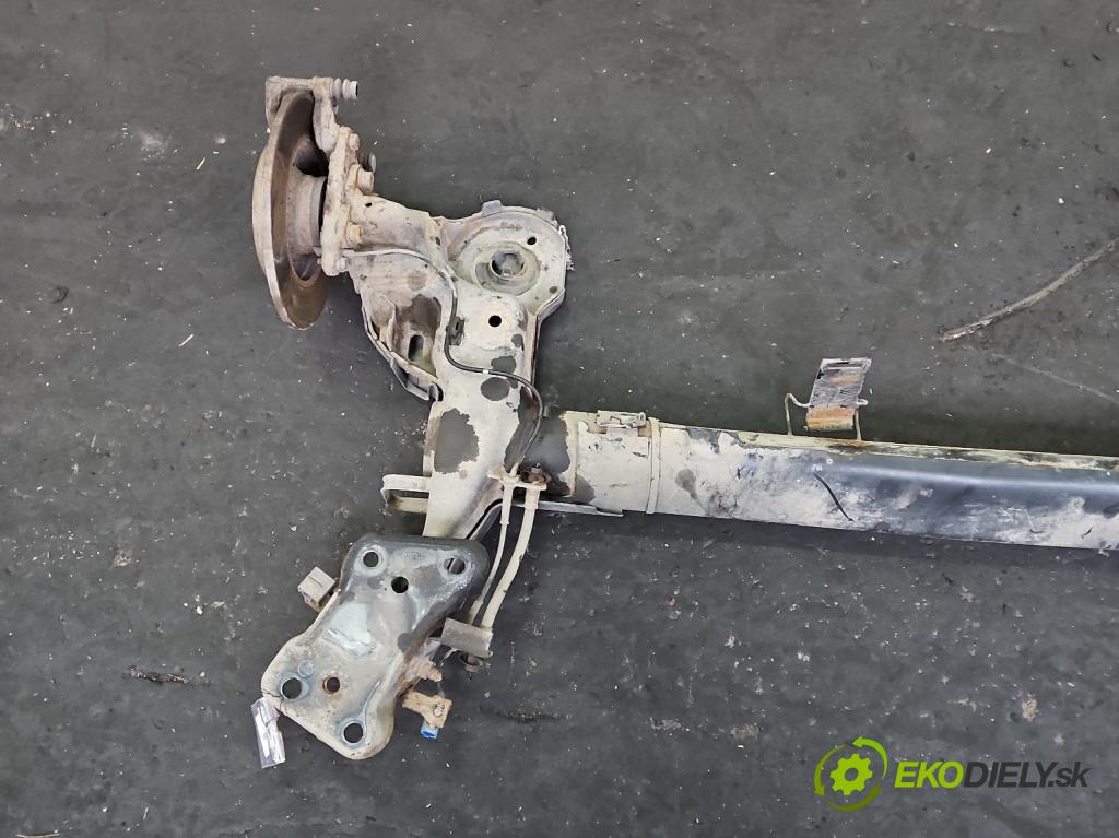 Peugeot 207 1.6 hdi 109 hp manual 80 kW 1560 cm3 2- zadní výztuha  (Výztuhy zadní)