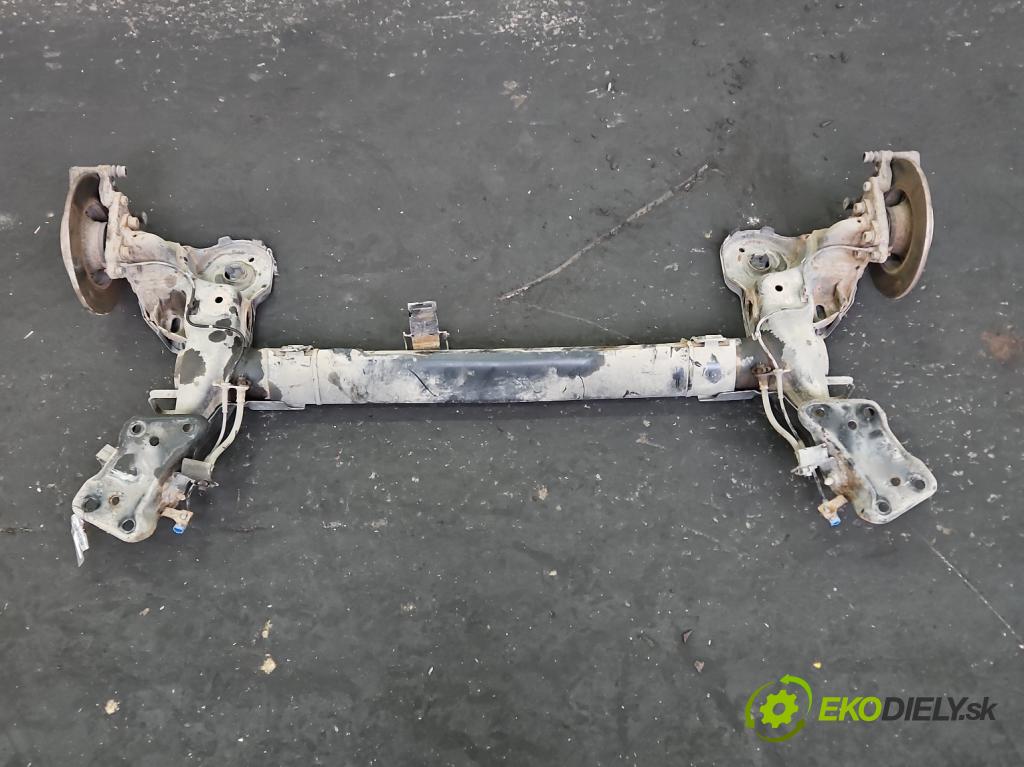 Peugeot 207 1.6 hdi 109 hp manual 80 kW 1560 cm3 2- zadní výztuha  (Výztuhy zadní)