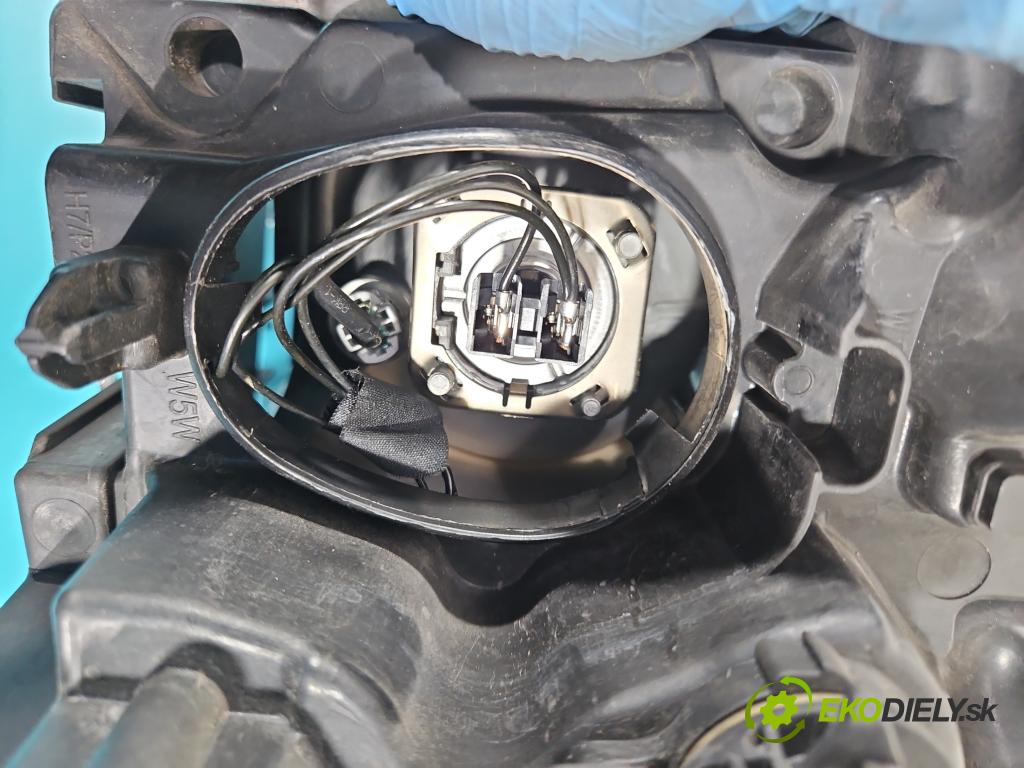 Renault Laguna III 2007-2015 2.0 dci 131 HP manual 96 kW 1995 cm3 5- Reflektor: pravý 89901841 (Pravé)