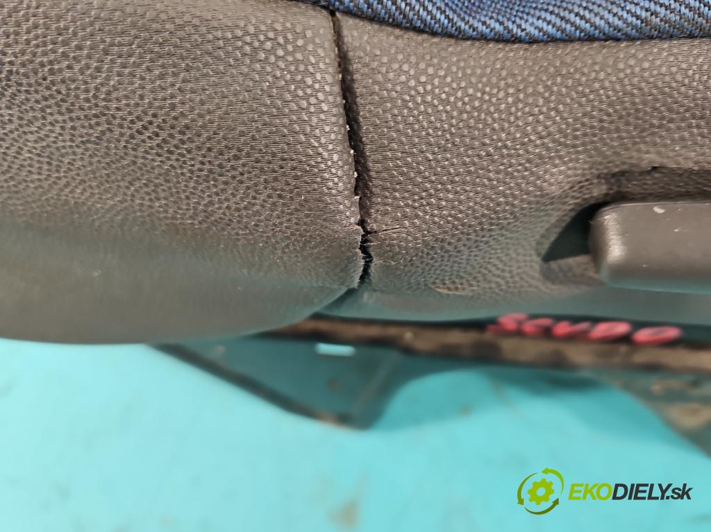 Fiat Scudo II 2006-2016 2.0 jtd 128 HP manual 94 kW 1997 cm3 5- Sedačka ľavý  (Sedačky, sedadlá)