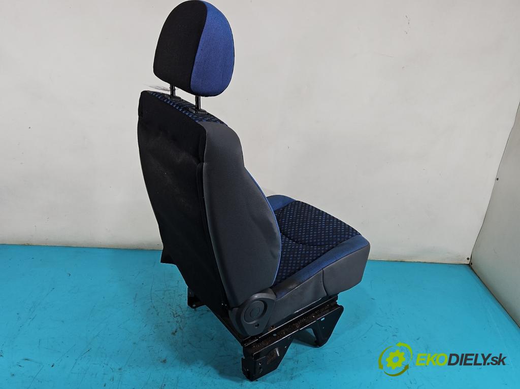 Fiat Scudo II 2006-2016 2.0 jtd 128 HP manual 94 kW 1997 cm3 5- Sedačka ľavý  (Sedačky, sedadlá)