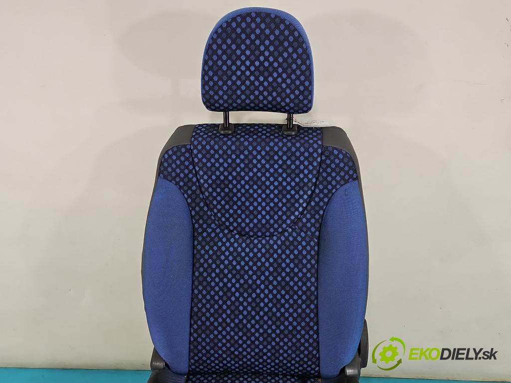 Fiat Scudo II 2006-2016 2.0 jtd 128 HP manual 94 kW 1997 cm3 5- Sedačka ľavý  (Sedačky, sedadlá)