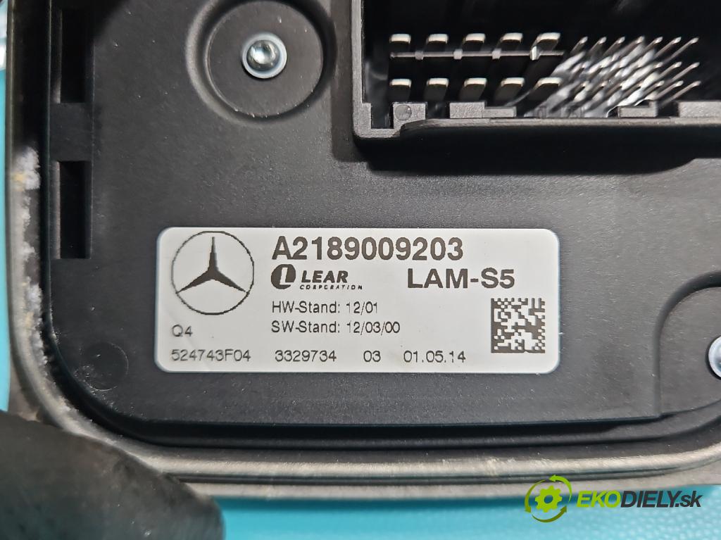 Mercedes CLS II C218 2010-2018 4.7 V8 (278922) automatic 315 kW 4664 cm3 4- střídač: xenon A2189009203 (Riadiaca jednotka xenónu)