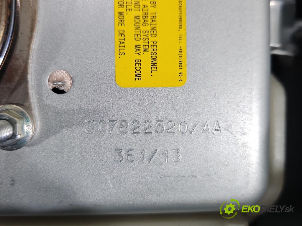 Toyota Corolla E16/E18  2013-2019 1.6 16V 132  HP manual 97 kW 1598 cm3 4- kokpit,pristrojová doska rozdeľovacia