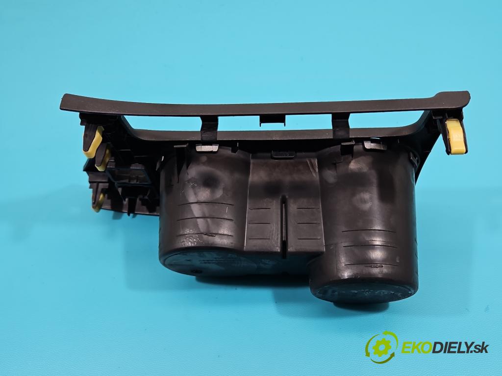 Toyota Corolla E16/E18  2013-2019 1.6 16V 132  HP manual 97 kW 1598 cm3 4- Rukojeť: na nápoje: 58804-02230 (Úchyty, držiaky na nápoje)