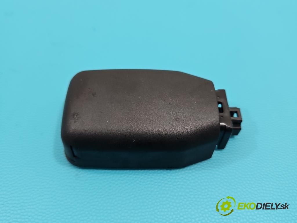 Toyota Corolla E16/E18  2013-2019 1.6 16V 132  HP manual 97 kW 1598 cm3 4- snímač déšť: 89941-0D010 (Snímače dažďa)