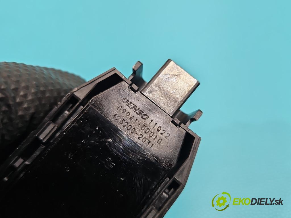 Toyota Corolla E16/E18  2013-2019 1.6 16V 132  HP manual 97 kW 1598 cm3 4- snímač déšť: 89941-0D010 (Snímače dažďa)