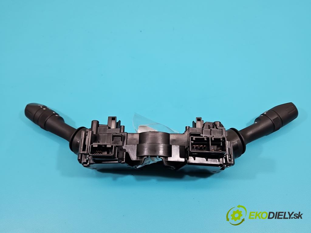 Toyota Corolla E16/E18  2013-2019 1.6 16V 132  HP manual 97 kW 1598 cm3 4- prepínač komplex: 17F852 (Prepínače, spínače, tlačidlá a ovládače kúrenia)
