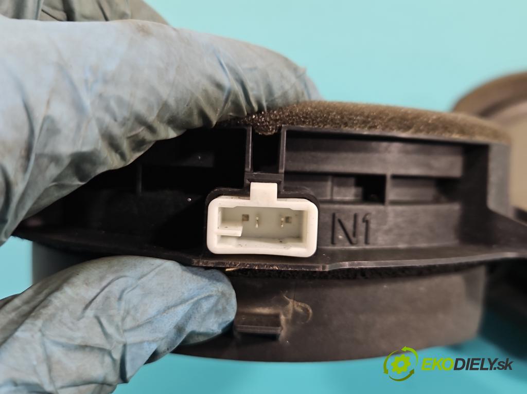 Toyota Corolla E16/E18  2013-2019 1.6 16V 132  HP manual 97 kW 1598 cm3 4- reproduktory komplet 86160-02A60