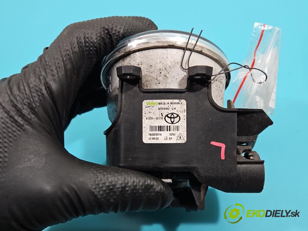 Toyota Corolla E16/E18  2013-2019 1.6 16V 132 hp manual 97 kW 1598 cm3 4- Halogen levý 90008497 (Ostatné)