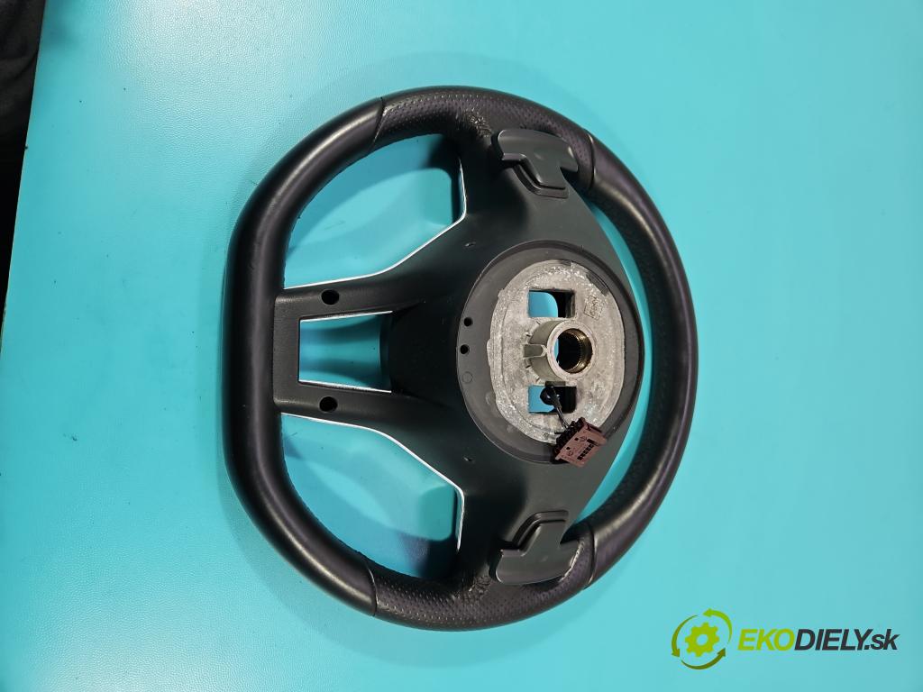 Mercedes CLS II C218 2010-2018 4.7 V8 automatic 315 kW 4664 cm3 4- volant  (Volanty)