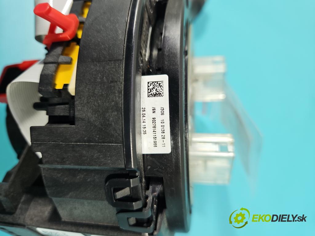 Mercedes CLS II C218 2010-2018 4.7 V8 278922 automatic 315 kW 4664 cm3 4- Přepínač sdružený LK10068735 (Páčky pod volantem)