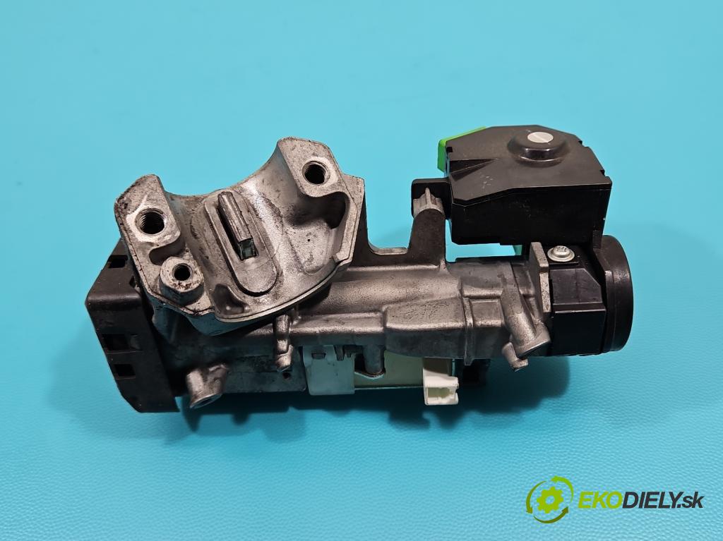 Honda CR-V II 2001-2006 2.0 16V 150 HP manual 110 kW 1998 cm3 5- riadiaca jednotka motora 37820-PNL-E12