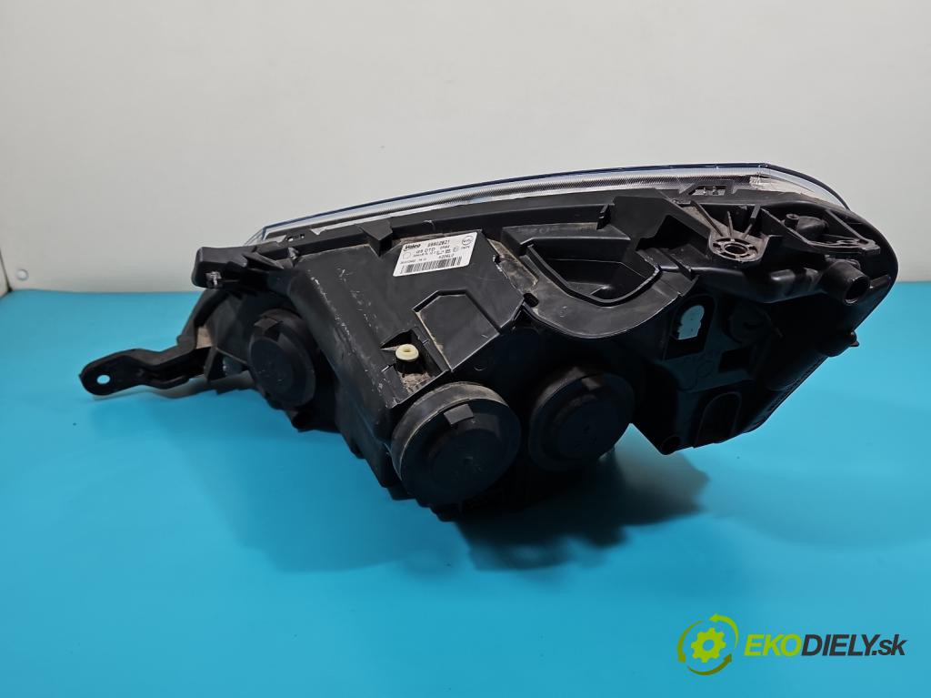 Fiat Scudo II 2006-2016 2.0 jtd 128 HP manual 94 kW 1997 cm3 5- Reflektor: pravý 89902621 (Pravé)