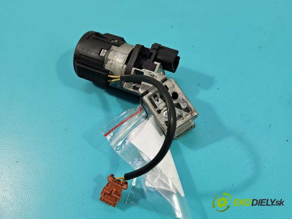 Fiat Scudo II 2006-2016 2.0 jtd 128 HP manual 94 kW 1997 cm3 5- Spínačka  (Spínacie skrinky a kľúče)