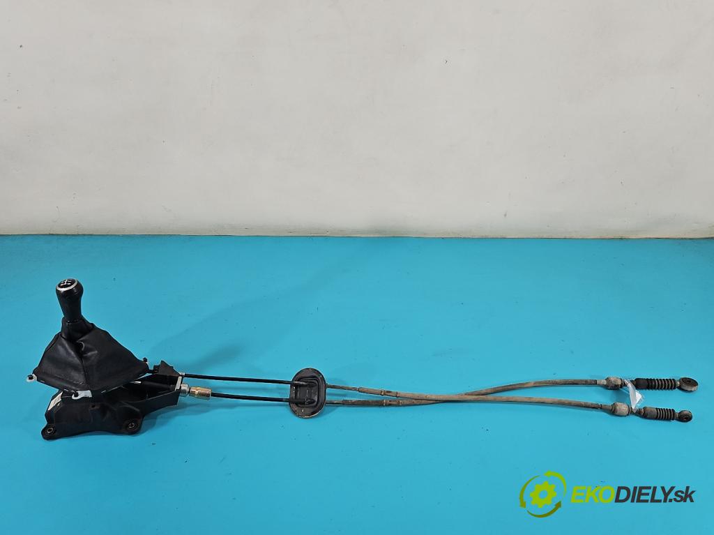 Honda CR-V II 2001-2006 2.0 16V 150 HP manual 110 kW 1998 cm3 5- Páka: Změny: stupeň,rýchlosť 54000-S9A0034 (Rýchlostná páka (kulisa))