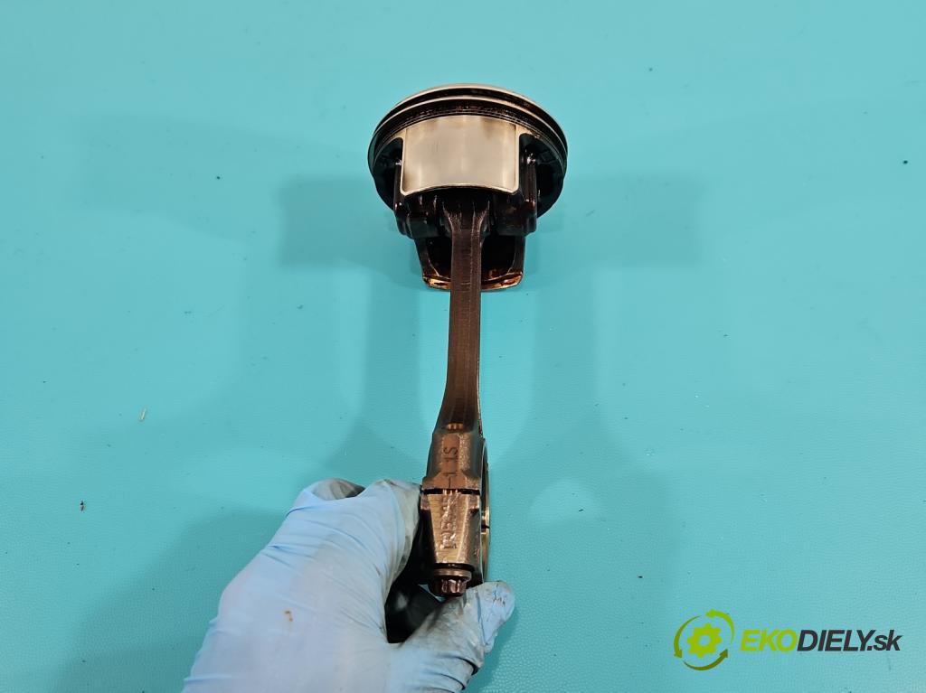 Honda CR-V II 2001-2006 2.0 16V 150 HP manual 110 kW 1998 cm3 5- piest  (Piest)