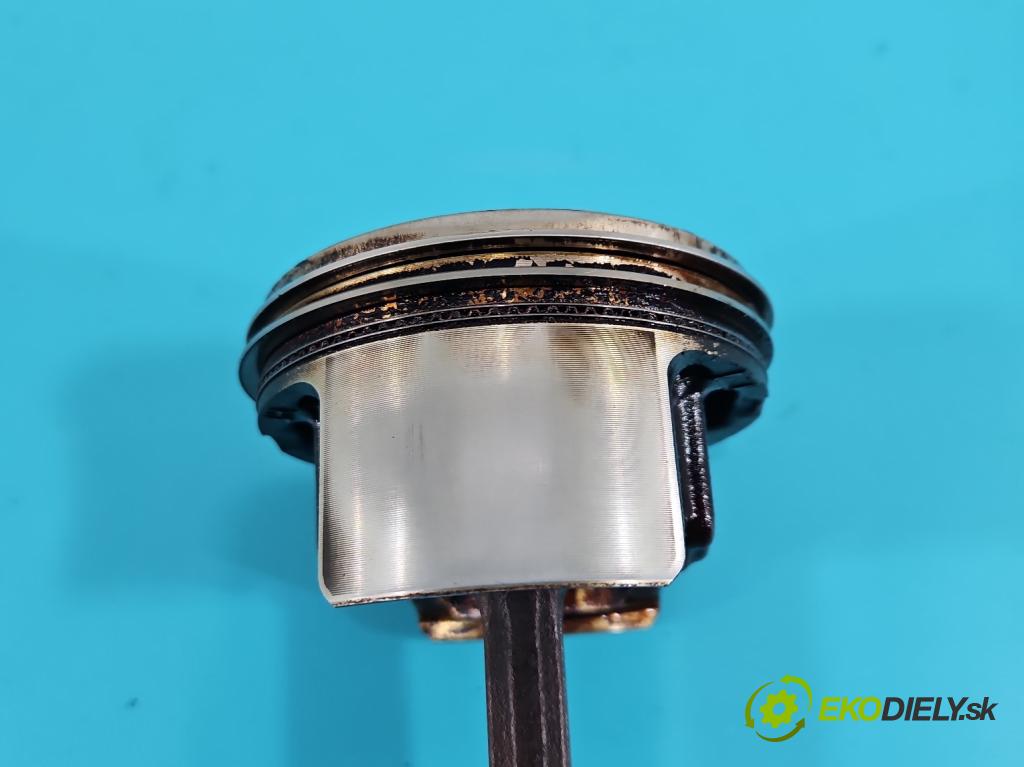 Honda CR-V II 2001-2006 2.0 16V 150 HP manual 110 kW 1998 cm3 5- piest  (Piest)