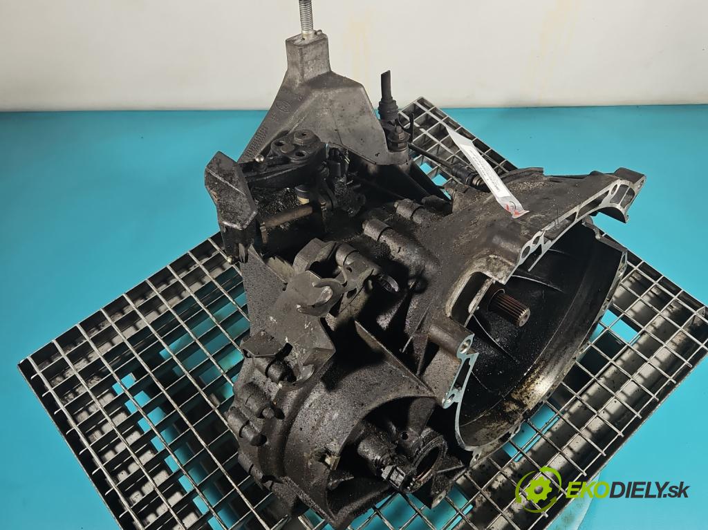 Ford Mondeo Mk3 2000-2007 2.0 16V 145 hp manual 107 kW 1999 cm3 5- převodovka stupňová manual 1S7R7002BE