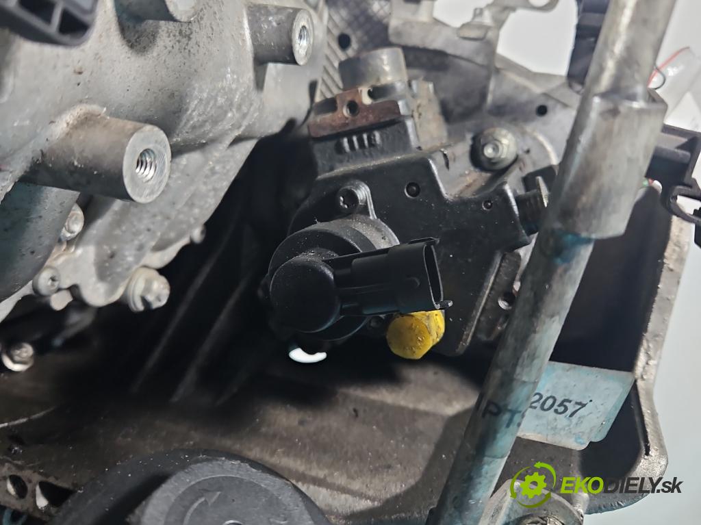 Alfa romeo 159 2.4 jtd 5669921) 200 HP automatic 147 kW 2387 cm3 5- čerpadlo vstrekovacia 0445010123 (Vstrekovacie čerpadlá)