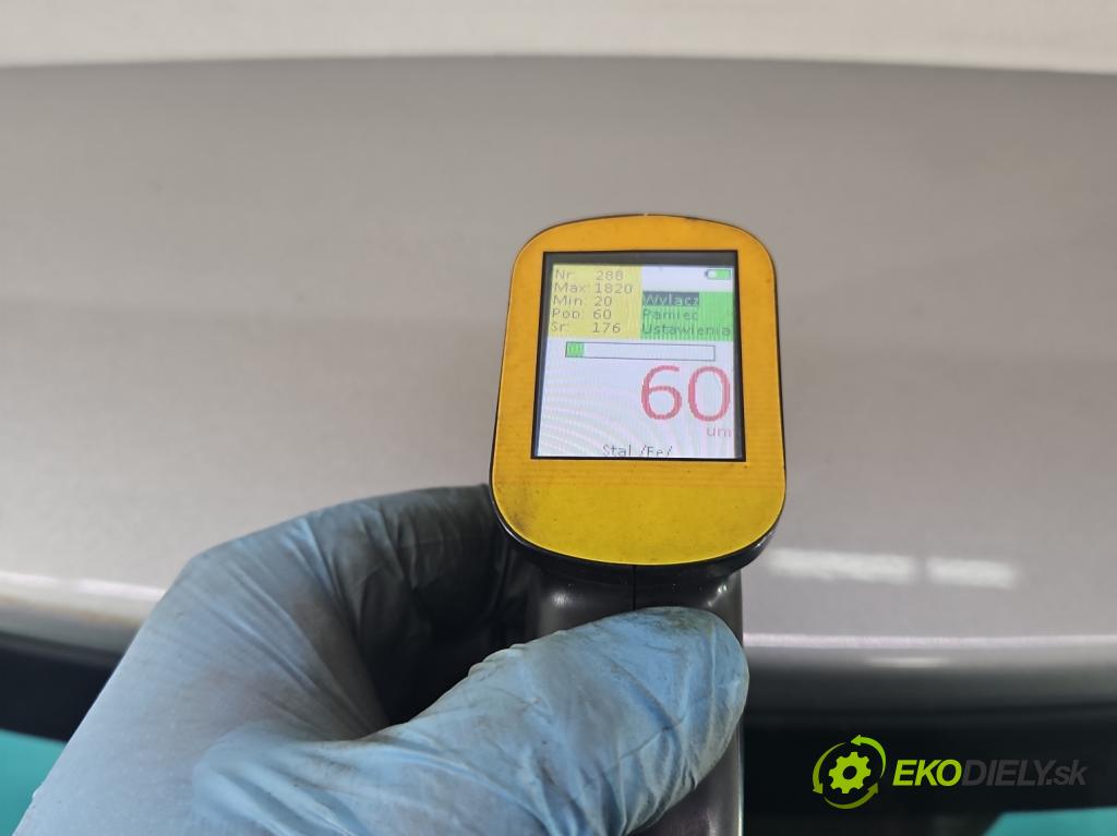 Toyota Yaris II 2005-2011 1.3 vvti (2 87 hp manual 64 kW 1298 cm3 3- zadní kufrové dveře  (Zadní kapoty)