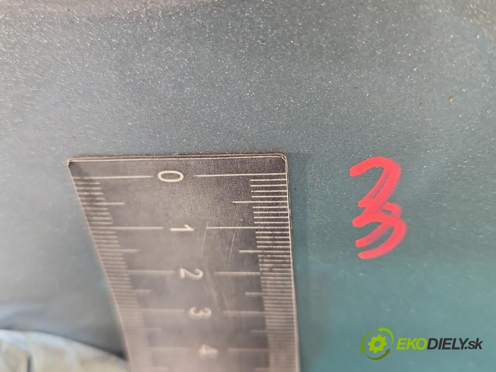 Toyota Yaris II 2005-2011 1.3 vvti (2 87 hp manual 64 kW 1298 cm3 3- zadní kufrové dveře  (Zadní kapoty)