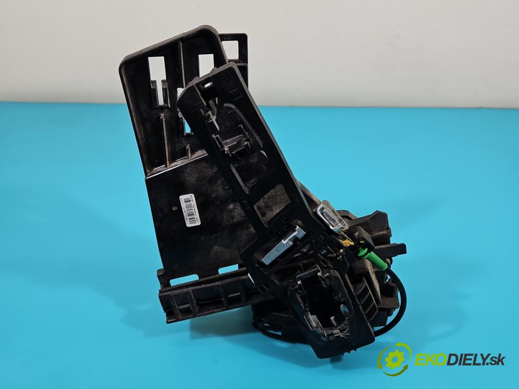 Ford Fiesta Mk7 2008-2017 1.2 16V 82 hp manual 60 kW 1242 cm3 5- zámek zadní levý 8A6A-A26413-AG