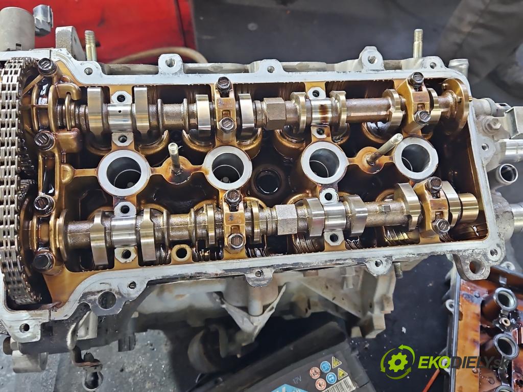Toyota Yaris I 1999-2005 1.3 vvti 87 HP manual 64 kW 1298 cm3 5- motor benzín: 2S-P52L
