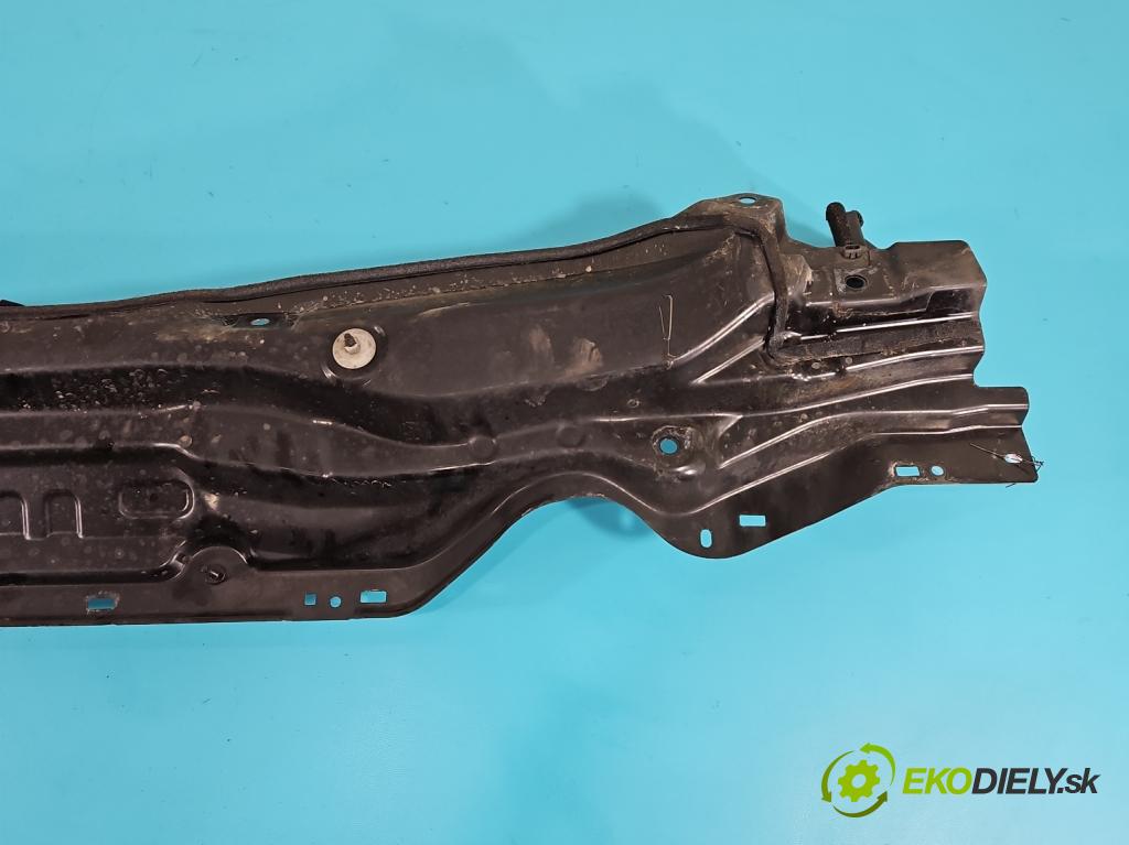 Toyota Corolla E16/E18  2013-2019 1.6 16V 132  HP manual 97 kW 1598 cm3 4- torpédo  (Torpéda)